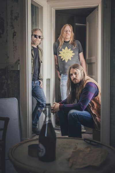 GRAVEYARD & BLUES PILLS